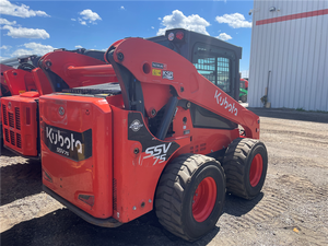 Chargeuse compacte sur chenilles Kubota SVL 75-2 d'origine, roulement et pompe, 75 kW, 5-10 tonnes, presque neuve avec la meilleure offre de réduction - Product Image 6