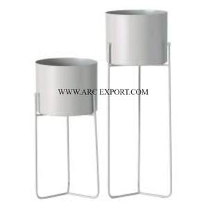 Jardinière et pots en métal élégant de qualité supérieure dernière conception de la plus haute qualité décoration de la maison jardinière ronde fournisseur de jardin - Product Image 2