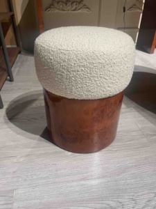 Disen pouf เบาะเฟอร์นิเจอร์สำหรับตกแต่งห้องนั่งเล่นเก้าอี้นวมแบบออตโตมันม้านั่งผ่อนคลายพร้อมที่วางเท้าทำจากผ้า - Product Image 4