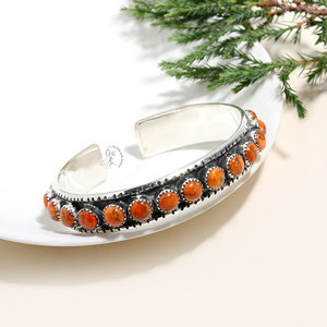 Brazalete Ajustable Clásico Hecho a Mano de Plata de Ley 925 de Alta Calidad con Coral Rojo Natural, Estilo Religioso para Fiestas, Venta al por Mayor - Product Image 3