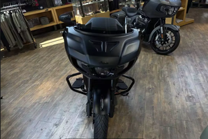 COMPRE Motocicleta de Turismo For-Indian Challenger Dark Horse 112 2026 LISTA PARA CONDUCIR con Sistema de Audio PowerBand en Venta - Product Image 5