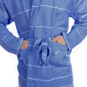 Albornoces de lujo de algodón turco con logotipo personalizado de la serie pura para mujeres y hombres, batas de hotel con capucha absorbentes ligeras con borlas - Product Image 3