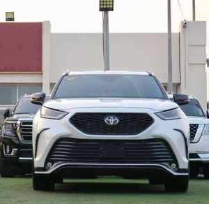 Toyota Highlander XLE SUV 2024 Usado, Volante a la Izquierda, Asientos de Cuero, Diésel, Tracción Total, Control de Crucero Adaptativo, Neumáticos R18, 5 Plazas, Automático, Techo Panorámico - Product Image 1