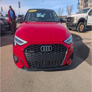 AUDI A3 40 KOMFORT 2024 USADO, Volante a la Izquierda/Derecha - Product Image 1