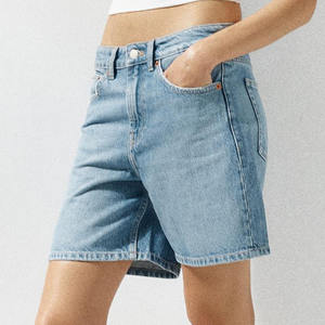 Fabricant de jeans Jeans d'été personnalisés pour femmes Jeans en jean jambes droites décontractées taille haute lavées couleur unie Shorts en jean amples pour femmes - Product Image 3