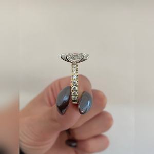 Anillo de Boda de Oro Macizo con Diamante de Corte Esmeralda Cultivado en Laboratorio, Oro Rosa de 10K, 14K, 18K, Plata, Platino, Certificado IGI - Product Image 2