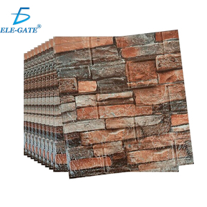 Confezione da 10 Pannelli Murali Autoadesivi in Schiuma XPE 35x38,5 cm con Design Rustico Testurizzato per Uso Domestico - Product Image 1