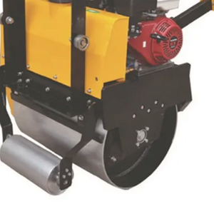 Nouveau Compacteur Routier Jaune à Moteur - Product Image 2