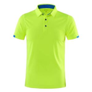 Polo en coton de qualité supérieure pour hommes 240GSM Tissu piqué respirant Conception de col moderne OEM & ODM Fourniture d'usine de broderie personnalisée - Product Image 2
