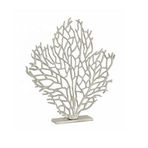 Objet de table sculptural fini argent de style caractéristique pour intérieurs de maison modernes et présentoirs de fenêtres fabriqués à la main en Inde - Product Image 6