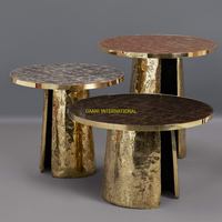 Ensemble de table basse moderne et ronde gigogne avec cadre en métal, tables basses et consoles de salon faites à la main, meubles en gros
