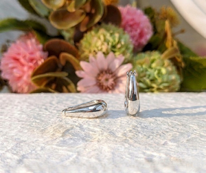 Pendientes de Aro en Forma de Lágrima de Oro Blanco Sólido de 14K al por Mayor para Mujer, Acabado Pulido, Tipo Huggie, para Compromiso y Boda, Proveedor de Joyería Fina OEM ODM - Product Image 6