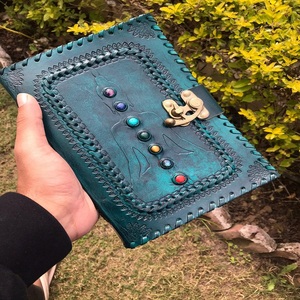 Cuaderno de cuero de inspiración vintage de ágata hecho a medida, perfecto para escribir diarios y dibujar. Ideal para regalar y uso personal - Product Image 2