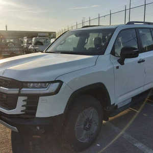 <span class=keywords><strong>Vente</strong></span> Flash : Toyota Land Cruiser 300 Station Wagon GXR SPORT 3.3L Diesel Automatique SUV d'<span class=keywords><strong>occasion</strong></span> – Prêt à Partir - Product Image 6