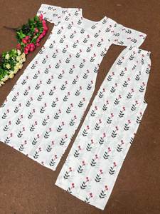 Ensemble de pantalons Kurti imprimés floraux confortables et élégants vêtements ethniques indiens légers pour femmes idéal pour un usage quotidien au bureau - Product Image 4