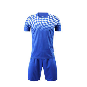 Maillot de football de haute qualité de couleur bleue imprimé avec votre logo maillot de football sublimé en polyester de maille personnalisé - Product Image 6