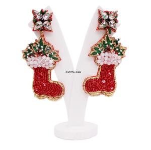 Joyería Navideña Hecha a Mano de Estilo Bohemio Cristiano con Bordado de Árbol de Navidad Verde, Cristales y Perlas de Imitación - Product Image 2