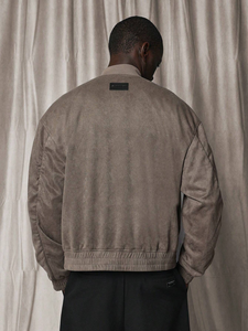 Veste de baseball varsity personnalisée de haute qualité pour hommes, style universitaire, logo brodé, respirante - Product Image 3