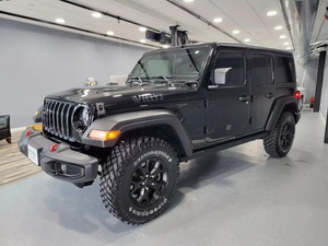 Autos Usados en PERFECTAS Condiciones, <span class=keywords><strong>Jeep</strong></span> <span class=keywords><strong>Wrangler</strong></span> Unlimited Willys Sport Utility 4D SUV 2021, Autos Usados Listos para Enviar a Todo el Mundo - Product Image 5