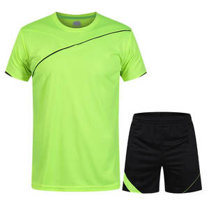 Vêtements de Sport décontractés pour hommes, ensembles de course chemises + shorts, combinaisons de Sport à séchage rapide, piste de football, Jogging, vêtements de Sport, survêtement athlétique - Product Image 1