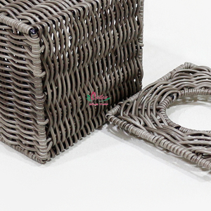 Boîte à mouchoirs Artex Dong Thap en jonc de mer et jacinthe d'eau, artisanat moderne fait main, écologique, pour la décoration intérieure, Vietnam - Product Image 5