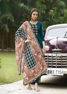 Conjunto de Kurta de 3 Piezas para Mujer, de Muselina Suave Premium, con Estampado Digital, de Secado Rápido, Corte Regular, con Detalles de Hilo Hechos a Mano, para Todas las Temporadas, Estilo Indio - Product Image 3