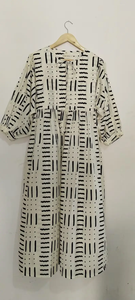 Vestido Midi de algodón con estampado floral para mujer Estilo de fiesta informal con estampado de bloques largos con decoración de borlas para la temporada de primavera - Product Image 2