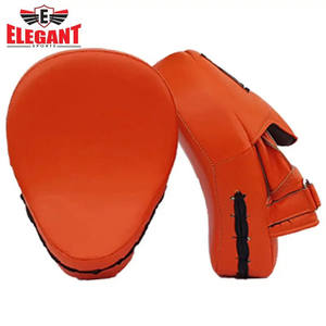 แผ่นซ้อมมวยคุณภาพสูงแบบกำหนดเองสำหรับ MMA มวยไทย และศิลปะการต่อสู้อื่นๆ ราคาดีที่สุด พร้อมผ้าพันมือ - Product Image 2