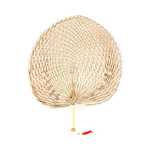 Handfan ไม้ไผ่ของเราเป็นศิลปะพื้นบ้านที่มีเสน่ห์ด้วยการตกแต่งดอกไม้ที่สวยงาม - Product Image 6