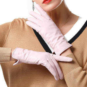 Guantes de moda de cuero de diseño moderno de alto rendimiento Tela elegante y cómoda para uso diario durante el invierno - Product Image 1
