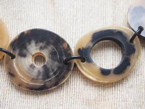 Collier de luxe en corne de buffle fait à la main, bijoux naturels et durables pour femmes, haute qualité - Product Image 3