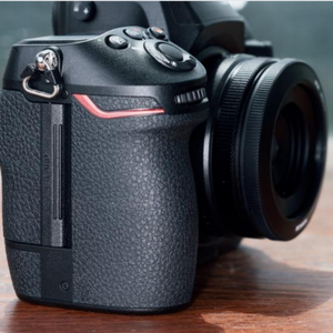 Cámara profesional sin espejo con lentes intercambiables – Kit de 28-70 mm - Product Image 4