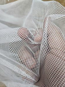 ผ้ามุ้งกันยุงและผ้าทูลเนื้อถักลายเพชร โพลีเอสเตอร์ 100% น้ำหนักเบา สีพื้น ความหนาแน่น 1.5 มม. 25GSM เส้นด้าย 50/24D - Product Image 3