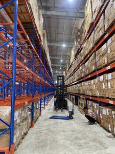 ระบบชั้นวางพาเลทแบบเลือกได้สำหรับคลังสินค้าเหล็ก5ชั้นแบบปรับได้พร้อมใบรับรอง - Product Image 2