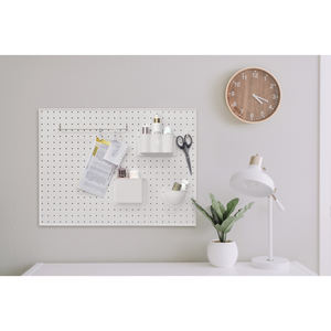 Panneau mural perforé en MDF personnalisable de Nouvelle-Zélande, épaisseur 3-5 mm, accessoires DIY pour un rangement mural élégant à la maison ou au bureau - Product Image 4