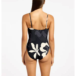 Maillot de bain sans manches en tissu de nylon doux quantité minimale de commande bas Maillot de bain de sport pour femme Couleurs et tailles personnalisées disponibles - Product Image 2