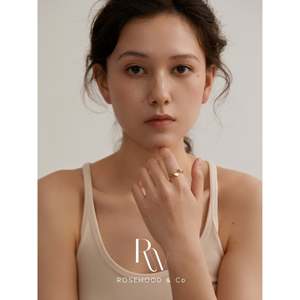 Anello Aperto Placcato Oro 18K Impermeabile, Semplice ed Elegante a Forma di Cuore, Non Ossidabile, Impilabile, Regalo Perfetto per la Mamma - Product Image 1