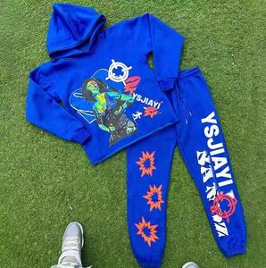 Conjunto de chándal con capucha recortada y pantalones de chándal acampanados con estampado de abullonado para hombre y mujer - Product Image 1