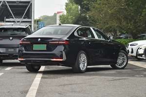 Berline de luxe BMW Série 5 Facelift 525Li Euro VI avec moteur turbo 2.0T 184 ch et transmission ZF 8AT - Product Image 5