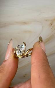 Curva banda única corte de pera 1.21CT anillo de sorpresa de diamante Natural 18K oro amarillo anillo de compromiso fino para regalo de novia - Product Image 3