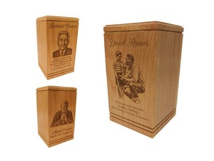Urne en bois de crémation personnalisée pour cendres humaines Photo gravée célébration de la vie mémorial funéraire urne humaine - Product Image 4