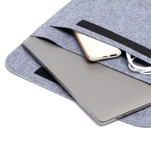 Borse portaoggetti in feltro RPET Canadaigua, custodie ecologiche per gadget - Product Image 2