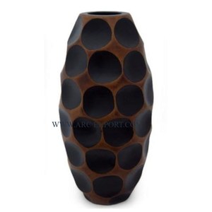 Vase à fleurs décoratif de table de conception antique Vase à fleurs en métal de grande taille de la plus haute qualité pour les accessoires de table à la maison les plus vendus - Product Image 4