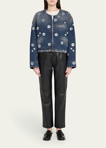 Veste bomber en denim foncé tendance pour femmes avec broderie florale en sequins argentés scintillants - Product Image 2