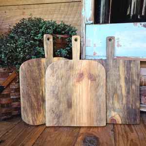 Planche à découper et plateau de service en bois-Durable et durable au lave-vaisselle - Product Image 1