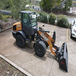 Cargador compacto de ruedas CASE 321F de alto rendimiento En stock Equipo duradero y versátil para servicio pesado y entrega rápida - Product Image 2