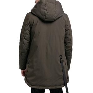 Parka matelassée en toile enduite résistante à capuche pour homme, veste d'hiver avec fabrication en gros personnalisée - Product Image 1
