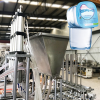 Machine de remplissage et de scellage automatique de gobelets en plastique, multifonctionnelle, pour l'emballage de liquides, d'eau minérale et de lait