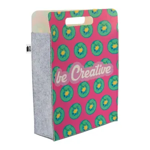 Bolsa de Mano Promocional Sostenible de RPET para Merchandising - CreaFelt Shop D - Product Image 1