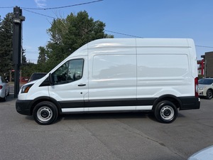 FORD TRANSIT CARGO VAN 2022 USADA CON VOLANTE A LA IZQUIERDA/DERECHA - Product Image 2